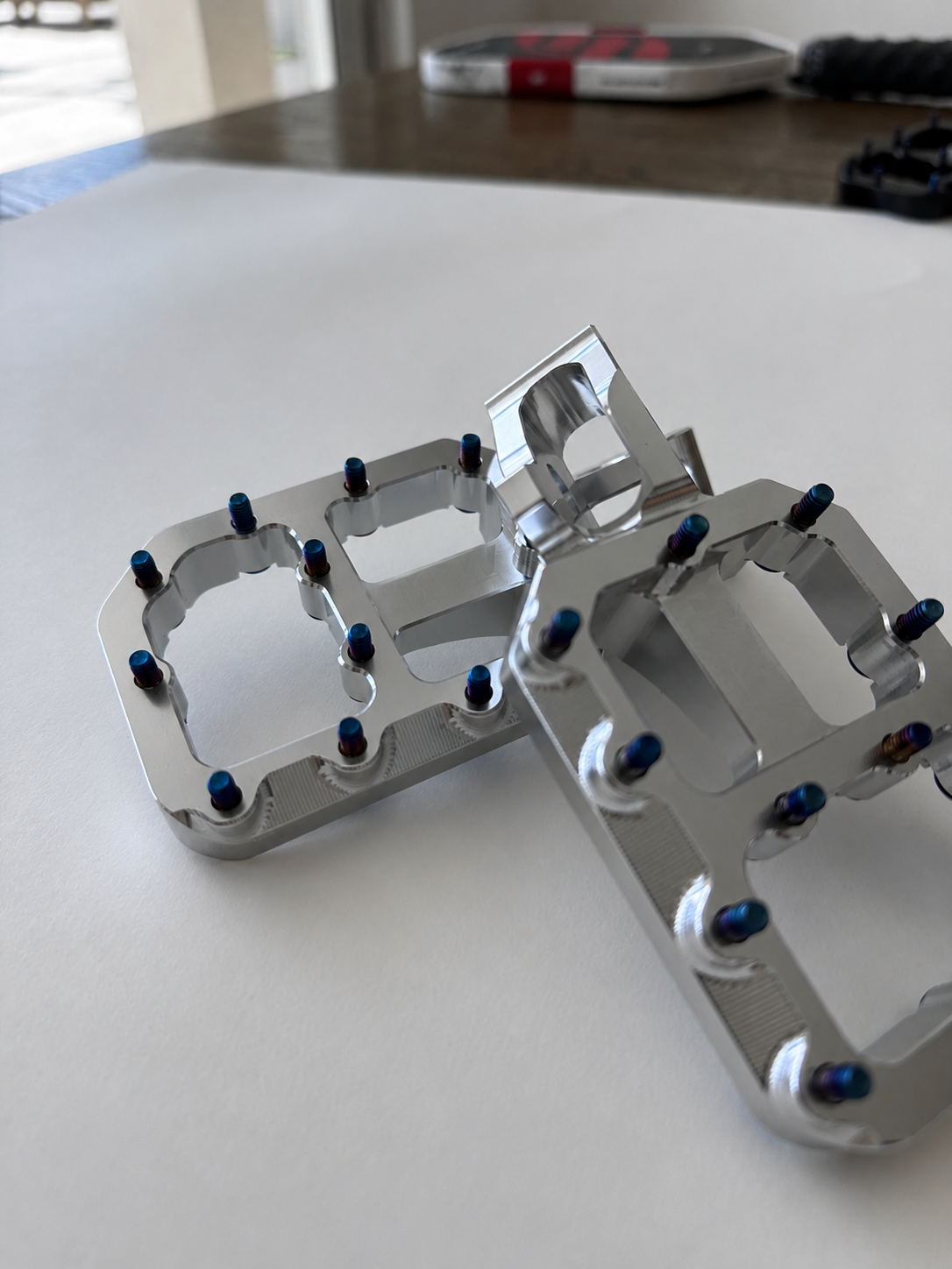 Chrome Titanium Universal Pegs