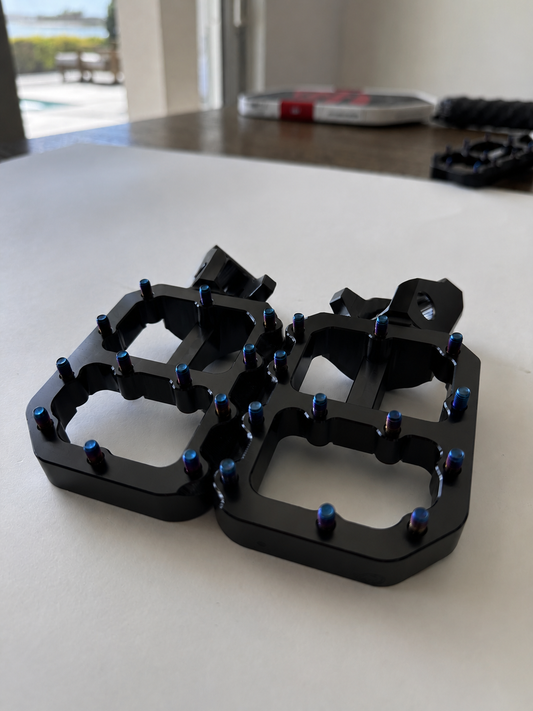 Black Titanium Universal Pegs